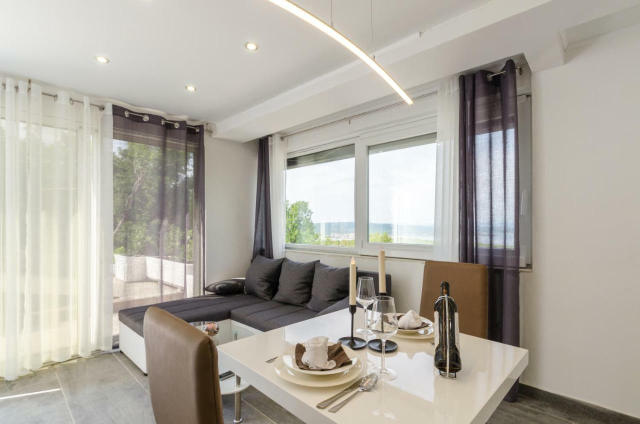 Villa Linda Crikvenica Εξωτερικό φωτογραφία